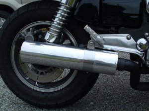 motorcycle exhaust changeover 004.jpg